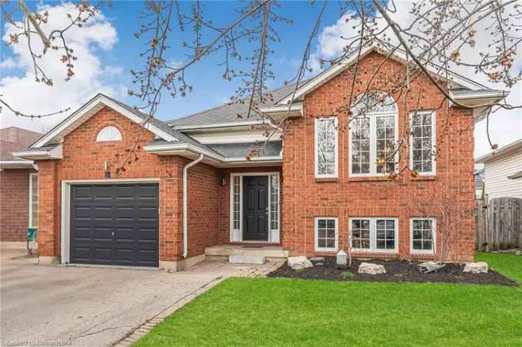 Beautiful 3 Bed 2 Bath Raised Bungalow  New Kitchen & Bathrooms