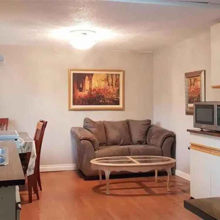 White Rock 5 Bed 2 Bath House Investment Opportunity