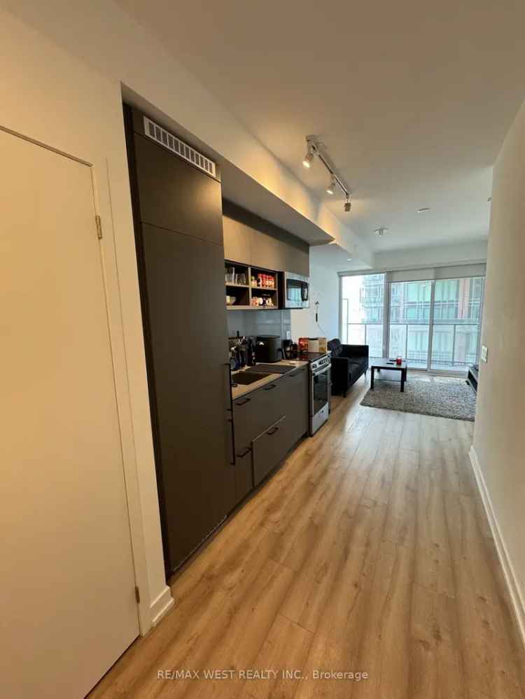 Condo For Rent in Clarington, Ontario