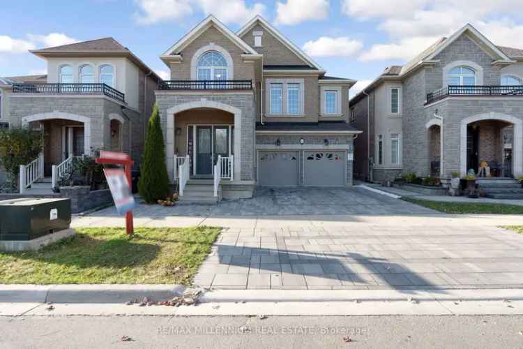 House For Sale in Brampton, Ontario