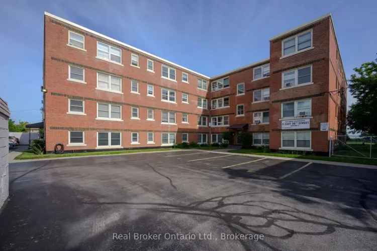 2-Bedroom Suite with Million Dollar City Views