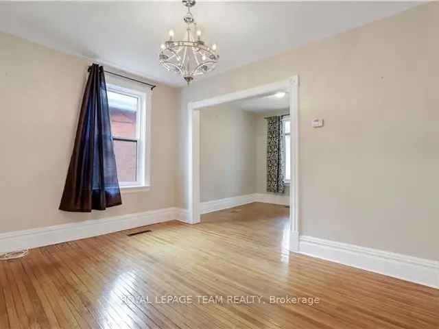 House For Sale in Renfrew, Ontario