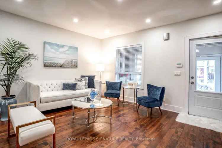 House For Sale in Toronto, Ontario