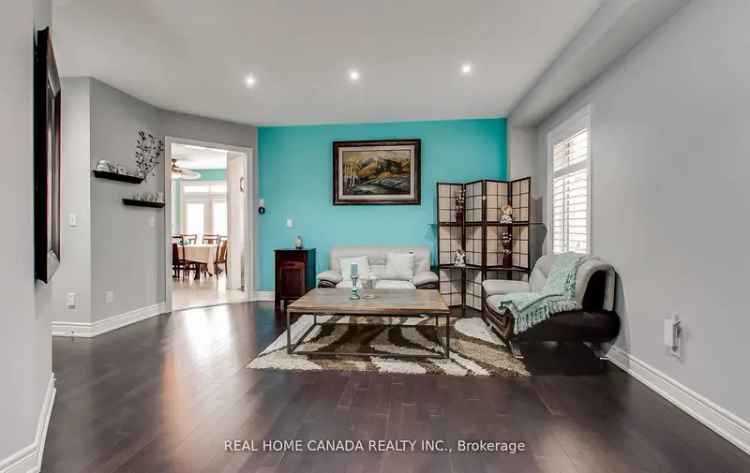 House For Sale in Mississauga, Ontario