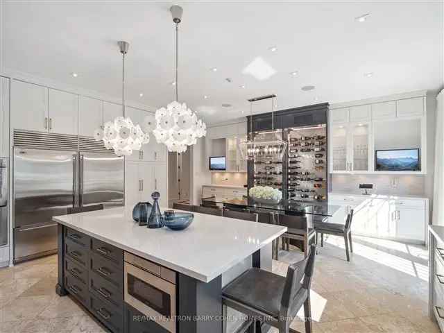 House For Sale in Vaughan, Ontario