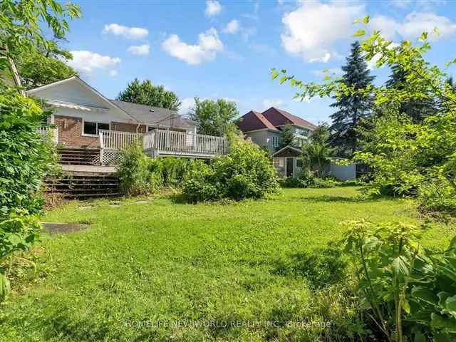 Large Lot in Lake Wilcox Richmond Hill - Sold for Land Value