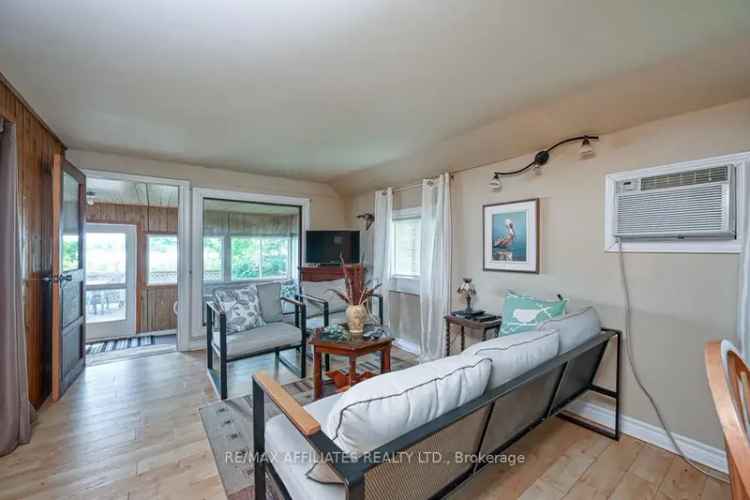 Rideau River Bungalow Cottage 3BR Waterfront Views