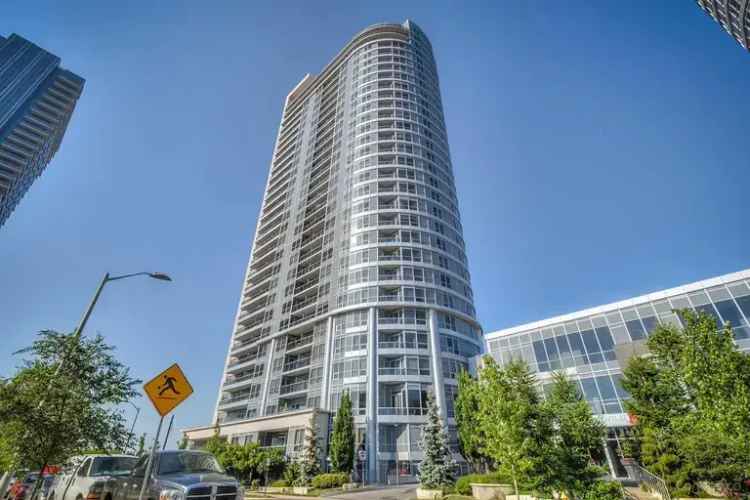 151 Village Green Square -  in Scarborough