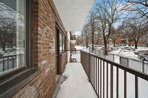 1 room apartment of 51 m² in Montreal