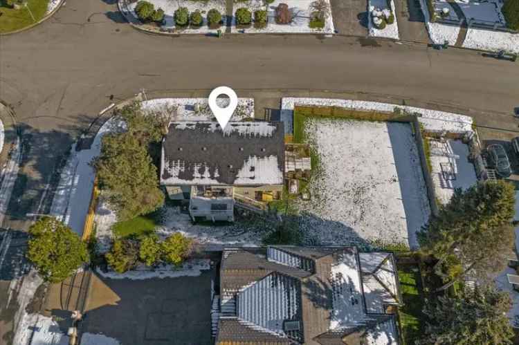 Richmond Seafair 4-Bed Home - Family Living or Development Opportunity