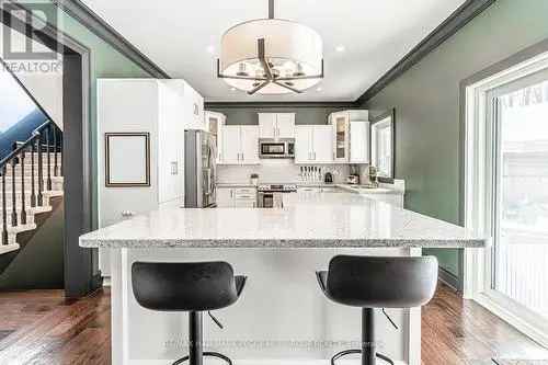 House For Sale In Barrie Ontario Spacious Living Steps To Amenities