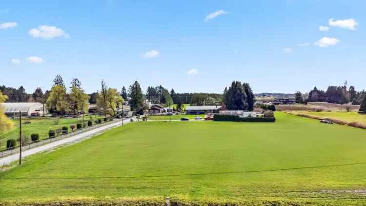 5-Acre Estate 3 Living Quarters Pitt Meadows