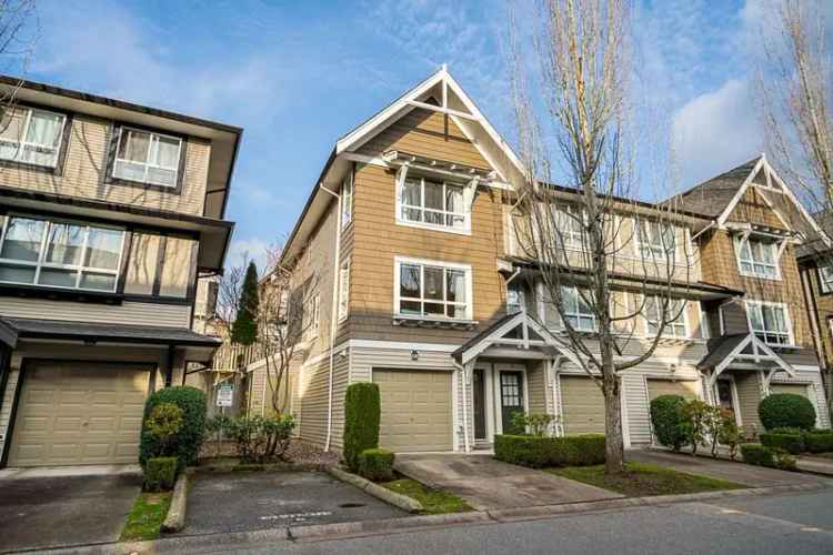 A $749,900.00 Townhouse with 2 bedrooms in Willoughby Heights, Langley