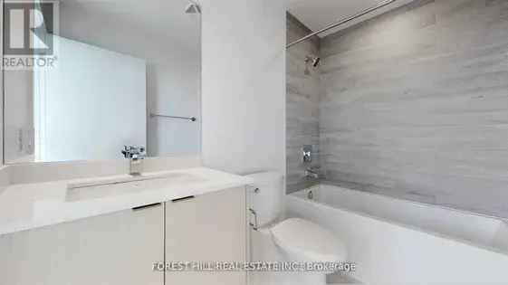 2 rooms apartment of 565 m² in Toronto