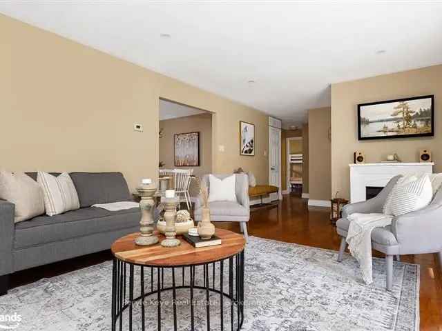 House For Sale in Huntsville, Ontario