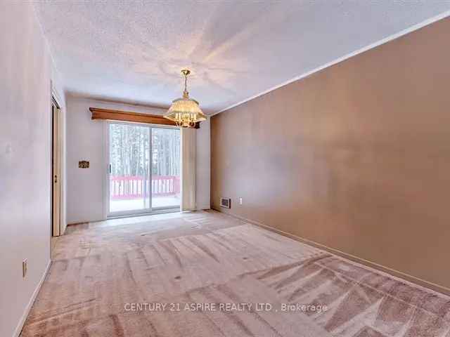 House For Sale in Petawawa, Ontario