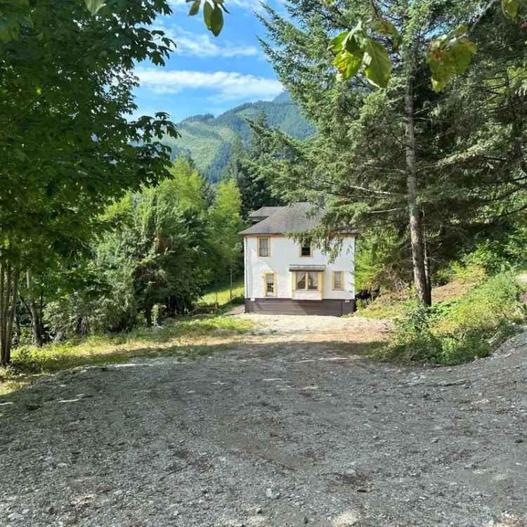 Heritage Home for Sale near Yale BC