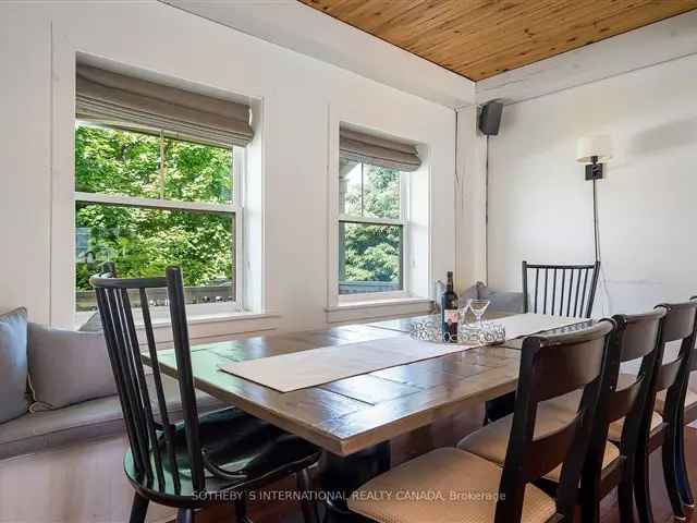 House For Sale in The Blue Mountains, Ontario