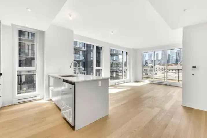 Luxury Griffintown Condo for Rent 2 Beds 2 Baths