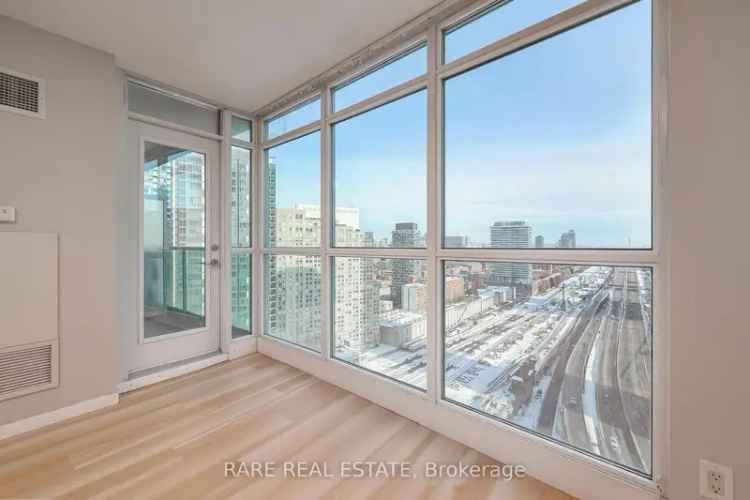 Lake Ontario View Condo - Spacious Unit with Den and Parking