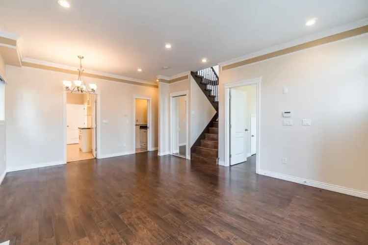 Burnaby 1 2 Duplex 6 Beds 3 Baths Covered Garage and Parking