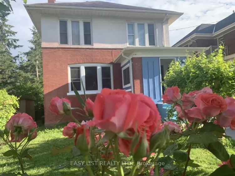 House For Sale in Niagara Falls, Ontario