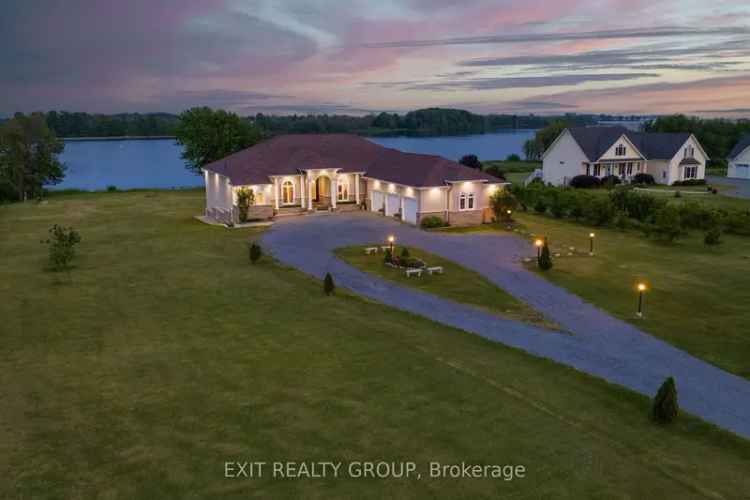 Luxury Waterfront Home Prince Edward County