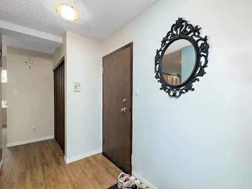 Condo For Sale In Kiniski Gardens, Edmonton, Alberta