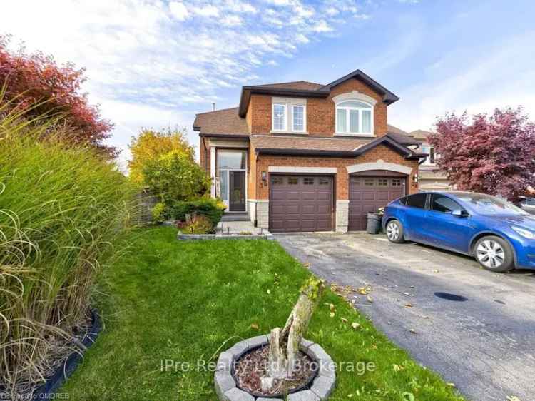 House For Sale in Hamilton, Ontario