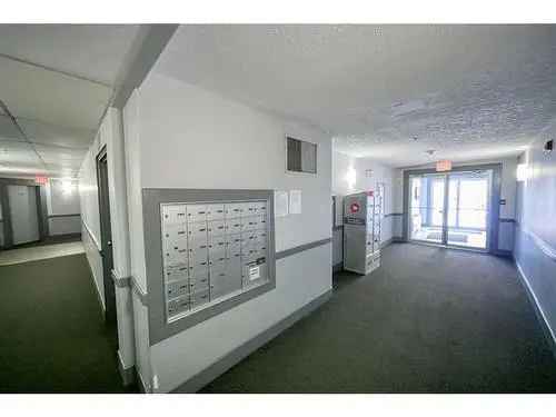 2 Bed 2 Bath Condo for Sale in Windsor Park Calgary