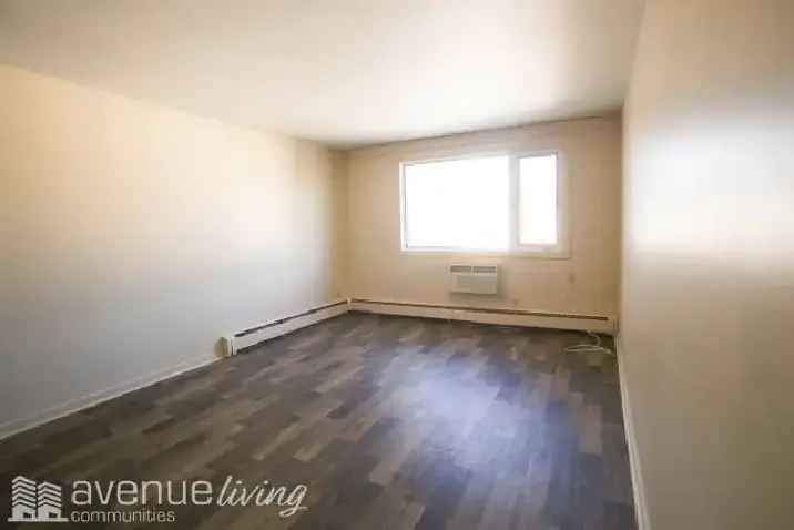 Apartments for Rent In Downtown Regina - Angus Place - Apartment