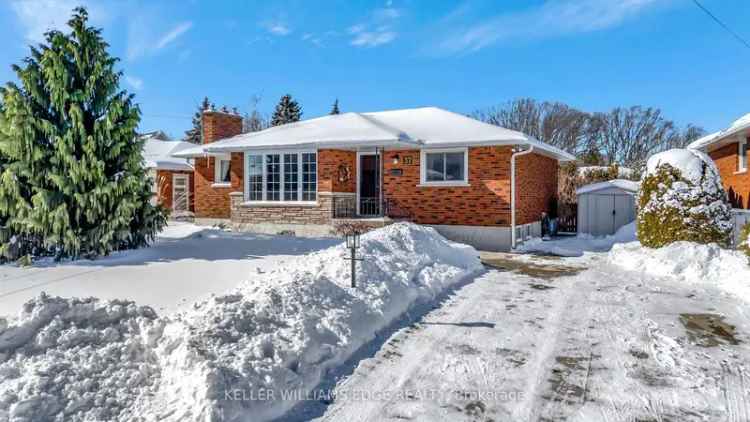 House For Sale in 37, Woodsview Avenue, Grimsby, Ontario