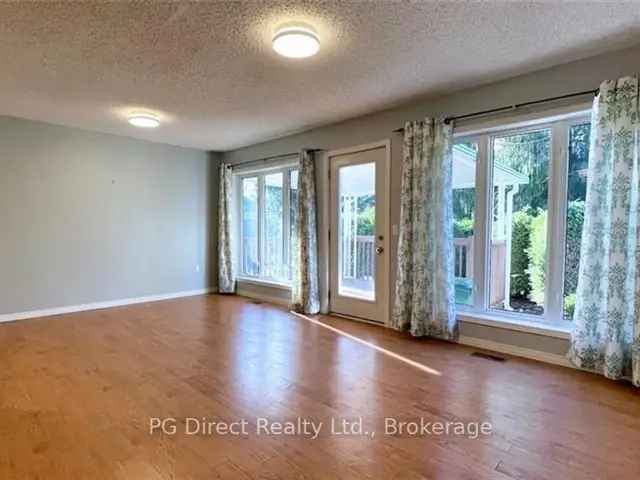 House For Sale in Centre Wellington, Ontario