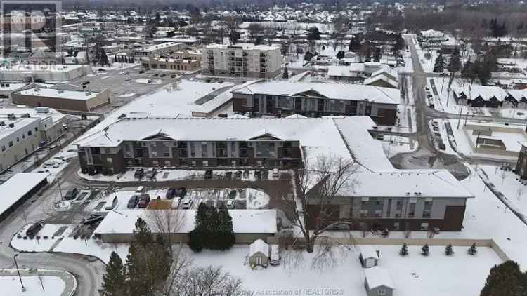 Spacious LaSalle Condo High End Finishes Move In Ready