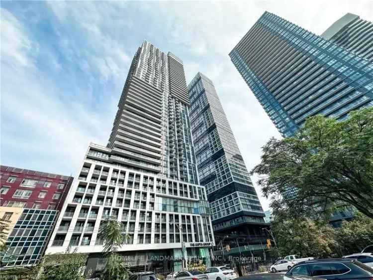 Condo For Sale in Toronto, Ontario