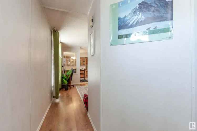 Lovely 3 Bedroom Mobile Home 55+ Community