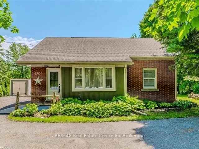 Stunning Cambridge Home Huge Lot New Kitchen Baths