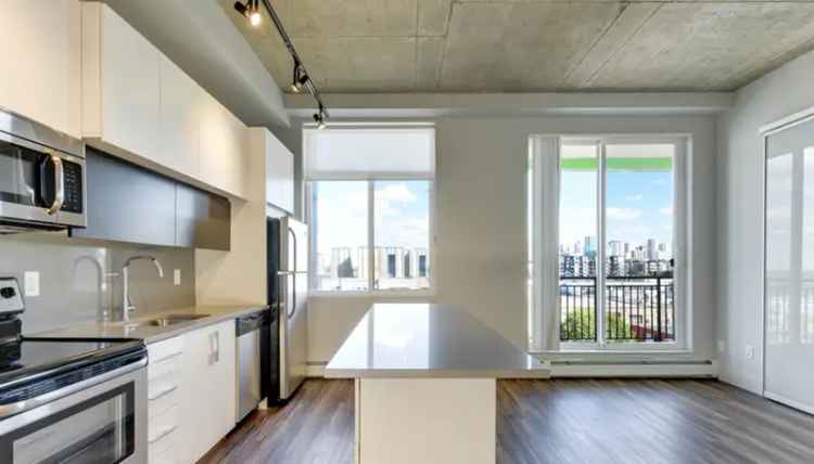 Rent Loft in Downtown Edmonton with Modern Amenities and First Month Free