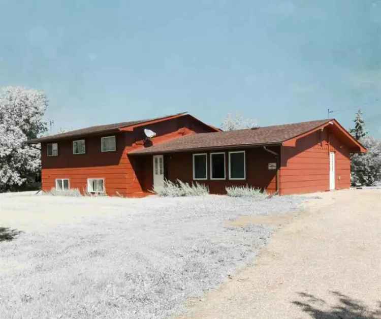 House For Rent in Bezanson, Alberta