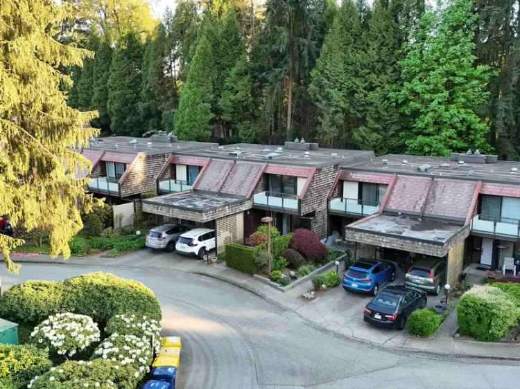 Burnaby Townhouse for Sale: 3 Beds, 2 Patios, Village Del Pointe