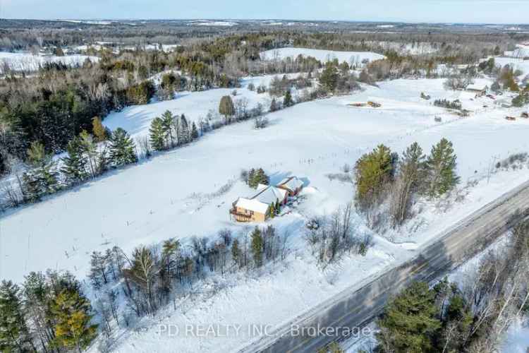 House For Sale in 595, Ski Hill Road, Kawartha Lakes, Ontario