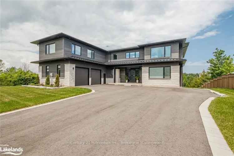 House For Sale in The Blue Mountains, Ontario