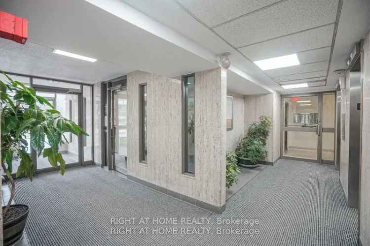 Condo For Sale in Toronto, Ontario