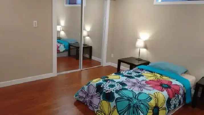 Room for Rent in Downtown NAIT Area with Furnished Features