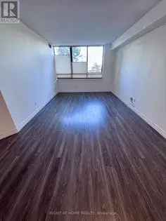 Luxury 2-Bedroom Toronto Condo 154m² - Resort Amenities