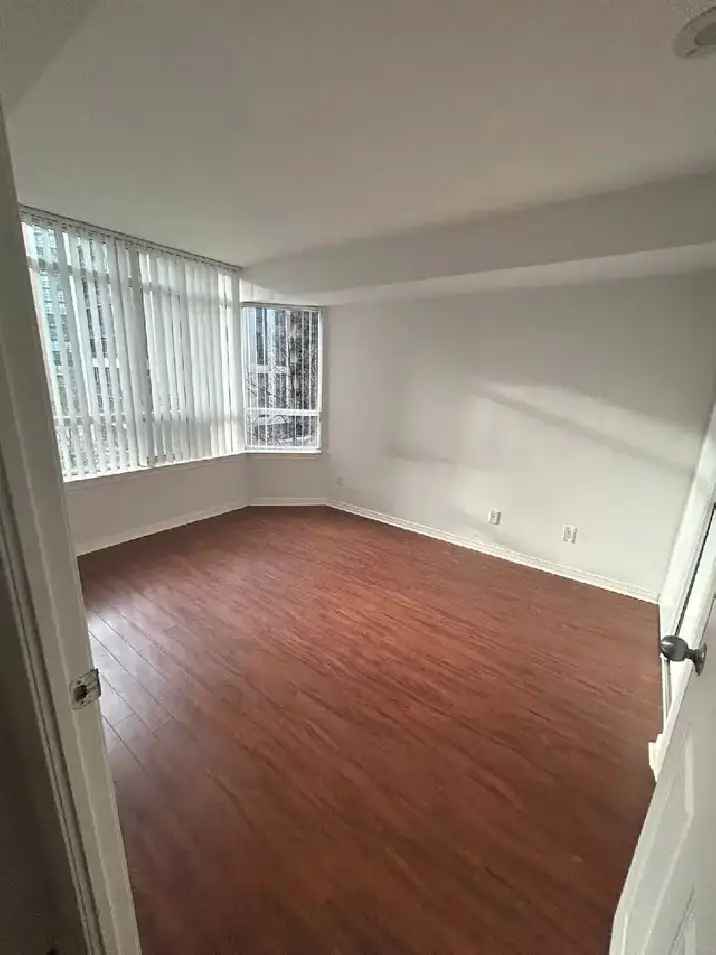 $2900/mth 3 Bdrm, 2 Baths - Yonge & Shep Avail Immediate