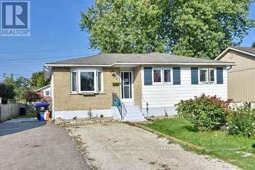 Sale of a Bungalow in Collingwood with Garden and In-Law Suite