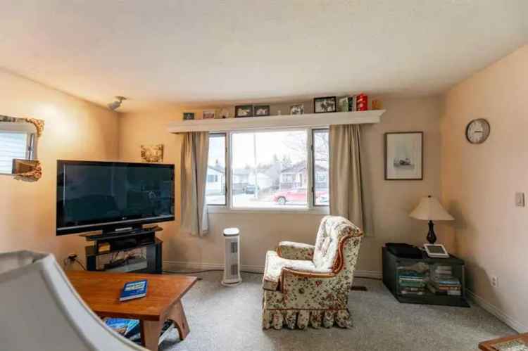 House For Rent in Sherwood Park, Alberta