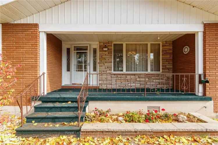 House For Sale in Clearview, Ontario