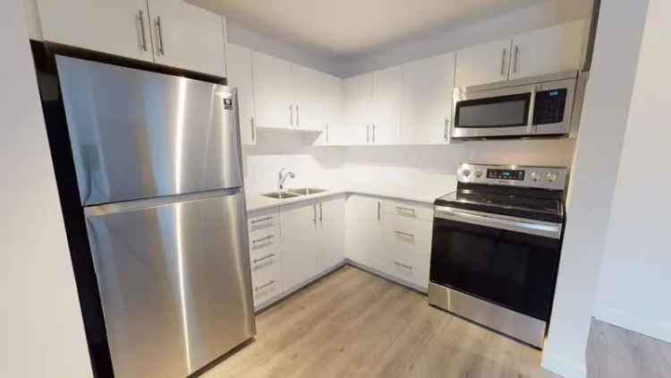 Apartment For Rent in 80, McGee Avenue, Kitchener, Ontario